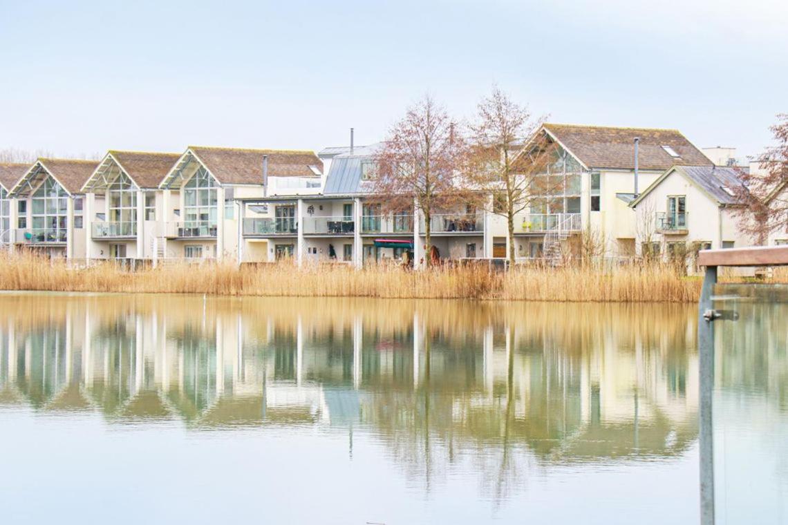 Somerford Keynes Howells Mere 88, Tranquility P מראה חיצוני תמונה